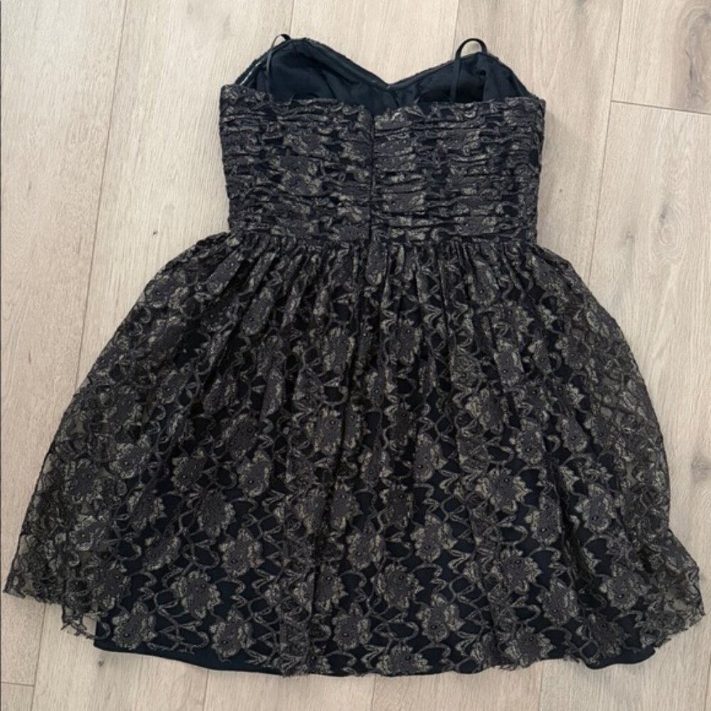 Jill Stuart Strapless Mini Dress Black Gold Lace Size 6 Party Cocktail Y2K - Picture 5 of 8